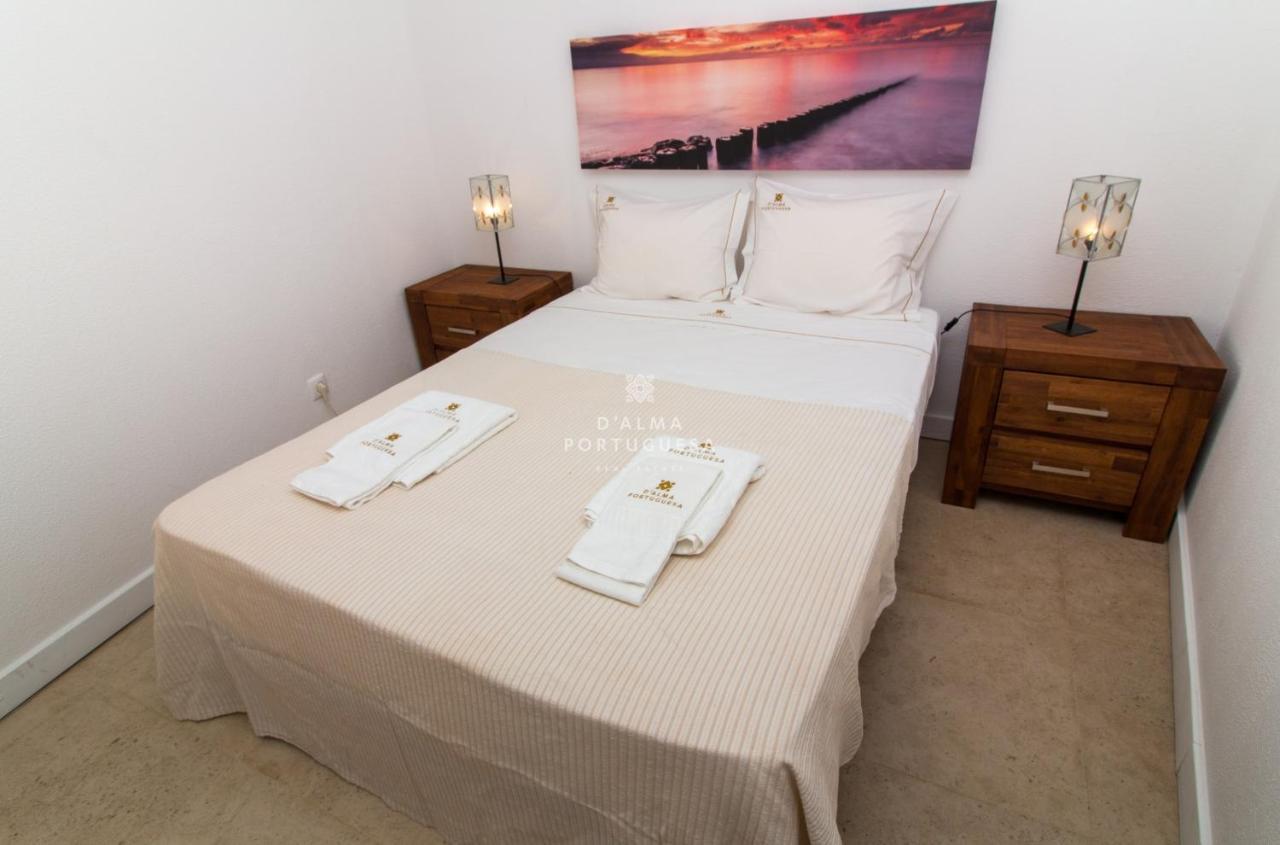 Apartment Aveiros Beach- D'Alma Amado アルブフェイラ エクステリア 写真